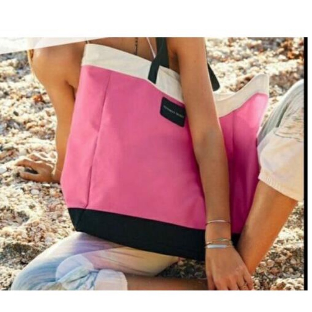 Victoria’s Secret tote bag